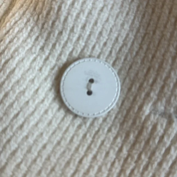 Double breasted pea coat can be worn with or without belt. Fits smaller- 2-4 - Picture 9 of 9